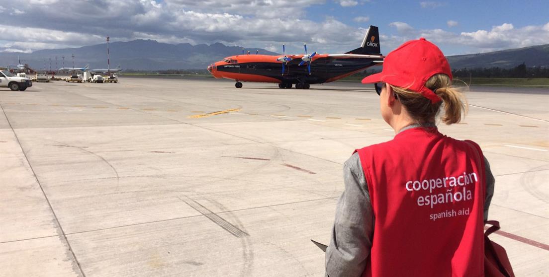 Llegada del avión a Ecuador